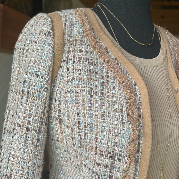 Elegant Tweed Jacket - Cream and Tan - Picture 10 of 15